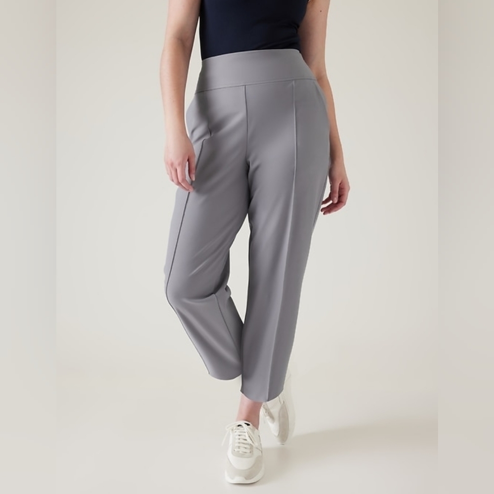 Athleta Stellar Wide Crop Light Gray Pants